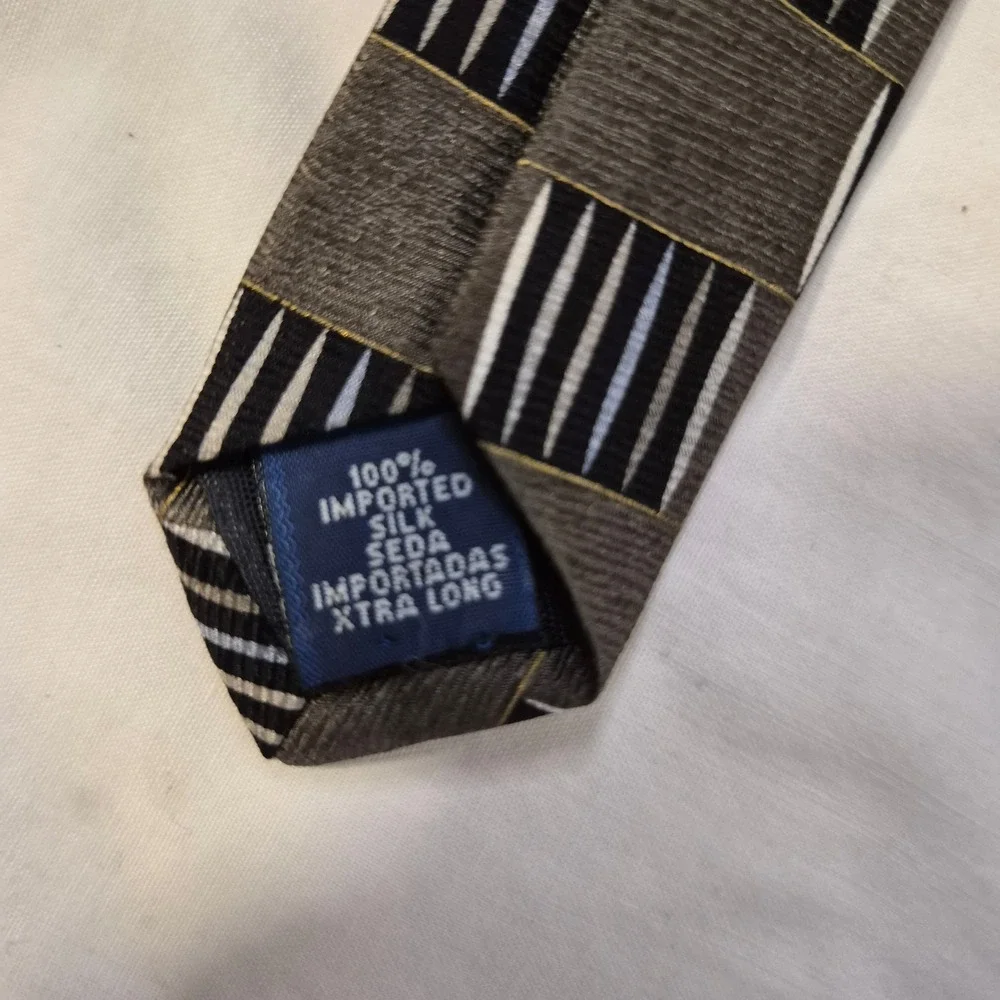 Milano Uomo Tie Mens Xtra-Long‎ Grey Black Geometric Silk Block Pattern USA